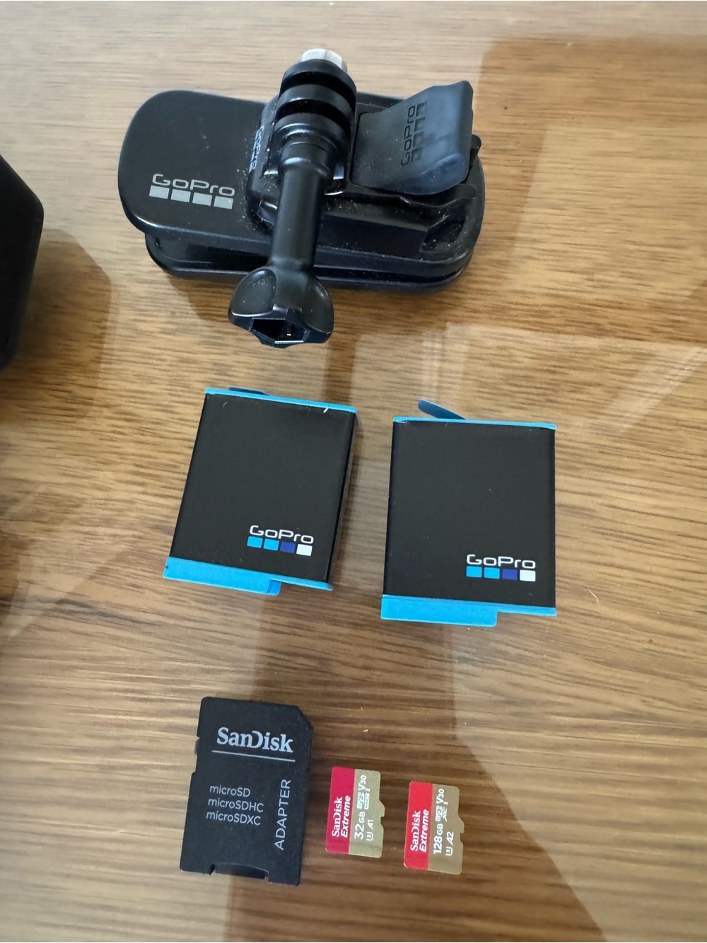 GoPro HERO9 Black Bundle – Like New + 160GB Storage - Picture 2 of 16